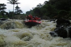 arung jeram rafting citarik outbound bogor sentul puncak 4