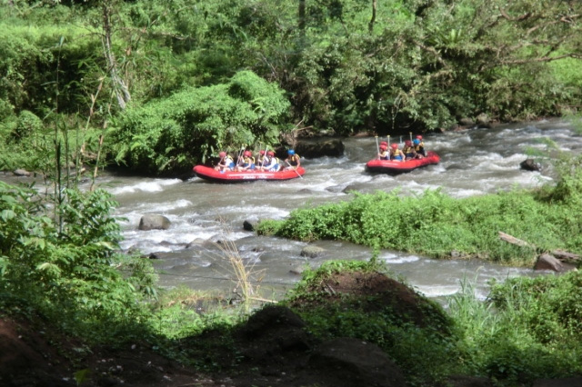 arung jeram rafting citarik outbound bogor sentul puncak 4